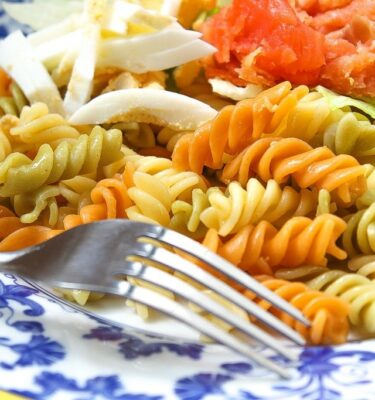 Ensalada de pasta y salmón de La Grosella