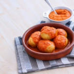 Comida a domicilio - Papas con mojo picón