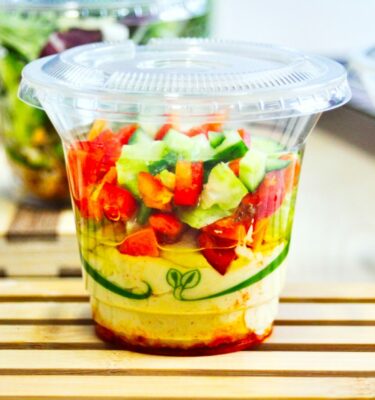 Hummus de garbanzos con cruditex de La Grosella