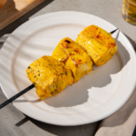 Comida a domicilio - Pinchos morunos de pollo amarillos