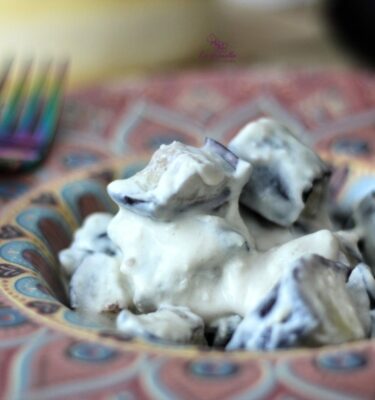 Berenjena asada con salsa de queso ulloa de La Grosella