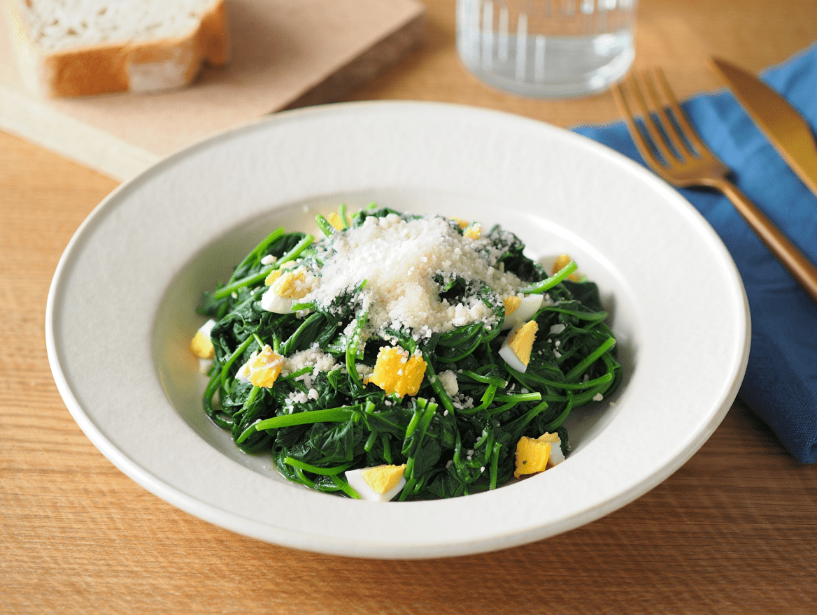 Espinacas al ajillo con huevo y parmesano Espinacas al ajillo con huevo y parmesano