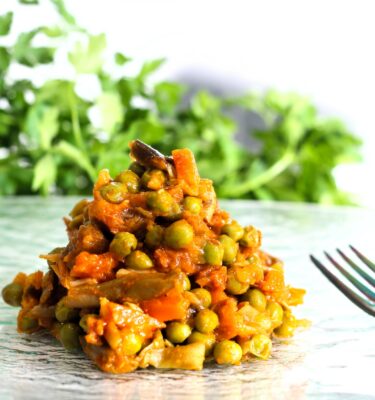 Salteado campestre con jamón, tomate y pimentón de La Grosella