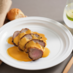 Comida a domicilio - Solomillo de cerdo con salsa de mango y ricotta
