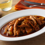 Comida a domicilio - Saltado peruano de cerdo