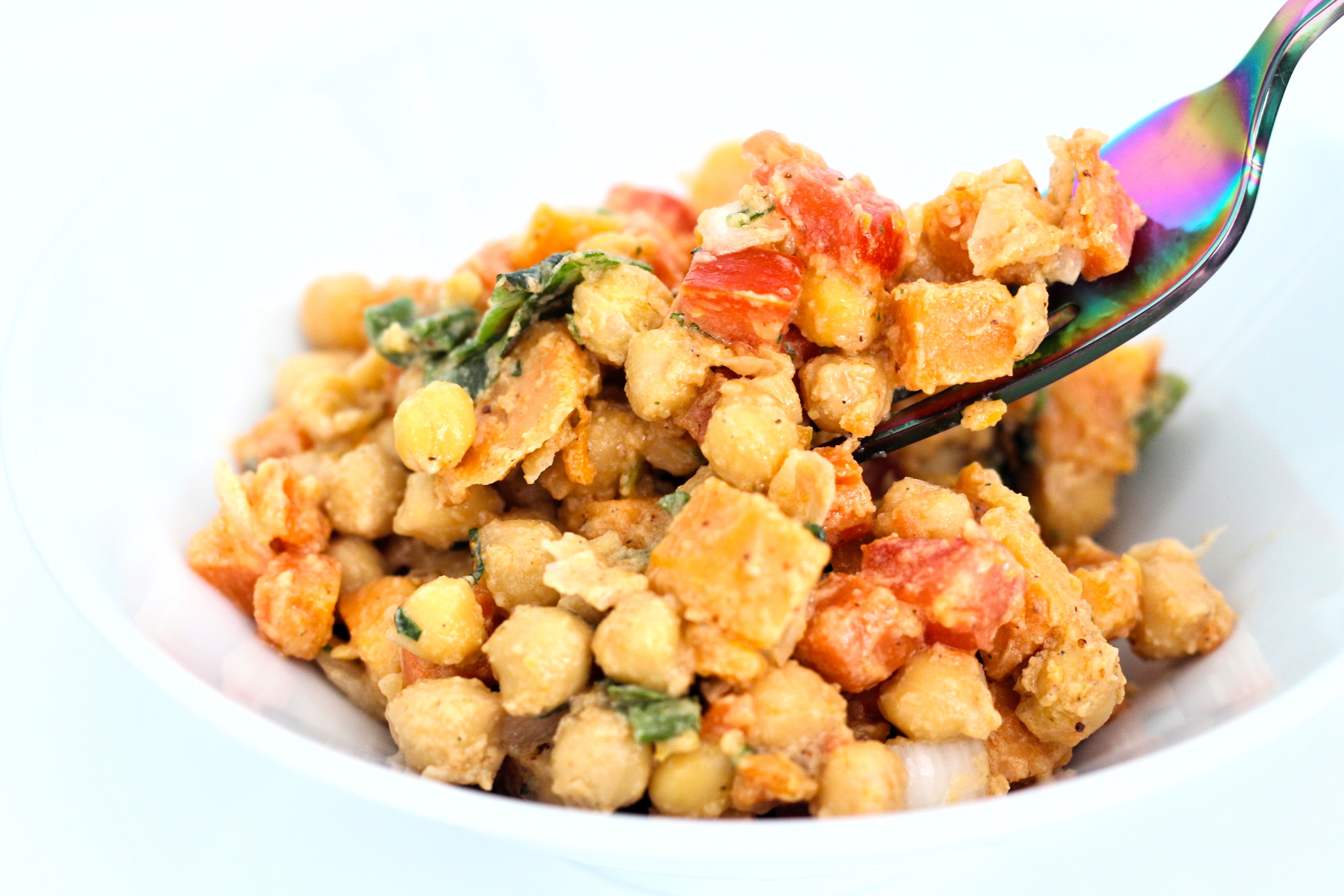 Ensalada de garbanzos con boniato y aliño de higos Ensalada tailandesa agridulce de garbanzos