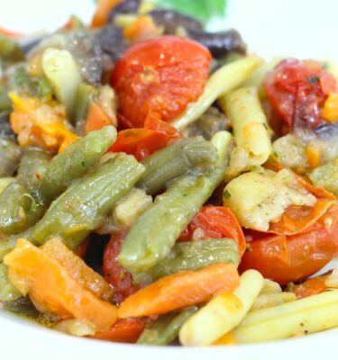 Salteado meridional con tomate cherry asado de la Grosella 1