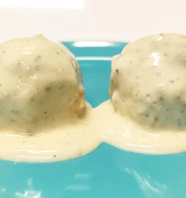 Albóndigas con salsa de yogur 1