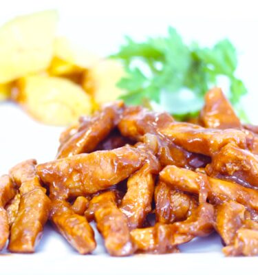 Tiras de cerdo con salsa inglesa de La Grosella