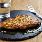 Comida a domicilio - Chuletas de pavo al ajillo