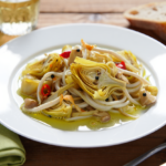 Comida a domicilio - Alcachofas con gulas y champiñones