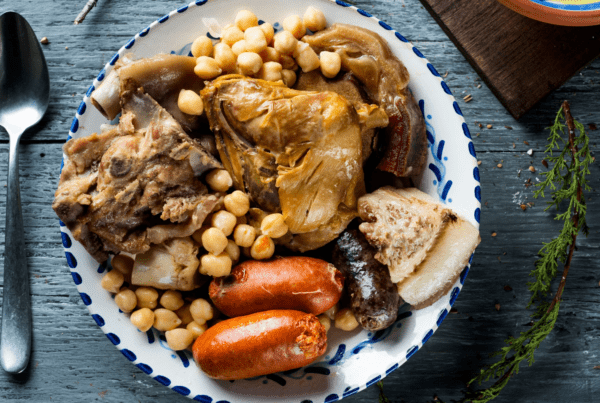 Cocido madrileño en tu menú